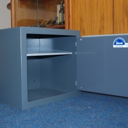 nábytkový sejf BTA 4