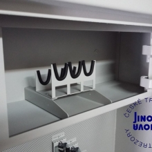 Držák, stojánek na 3 krátké zbraně