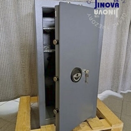 trezor NTR 5 otevřený